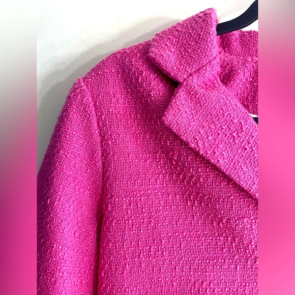 Ultra Pink - Picture 4 of 6